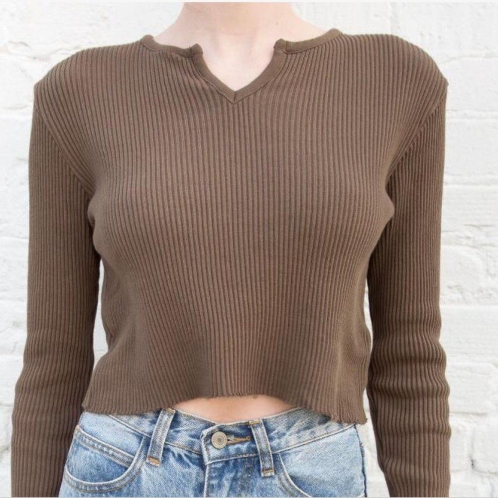 Brandy Melville V-Neck long sleeved top